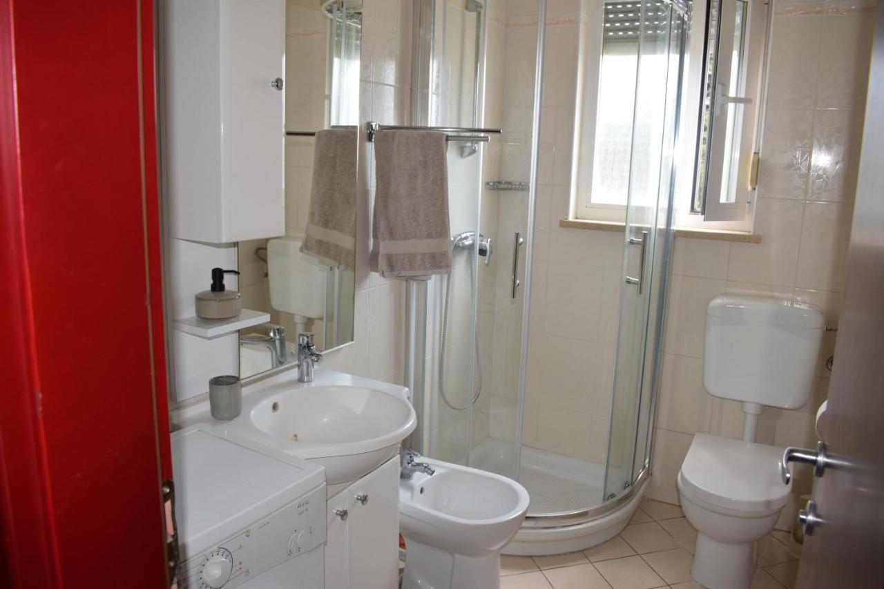 Esperanza Apartment พูลา ภายนอก รูปภาพ